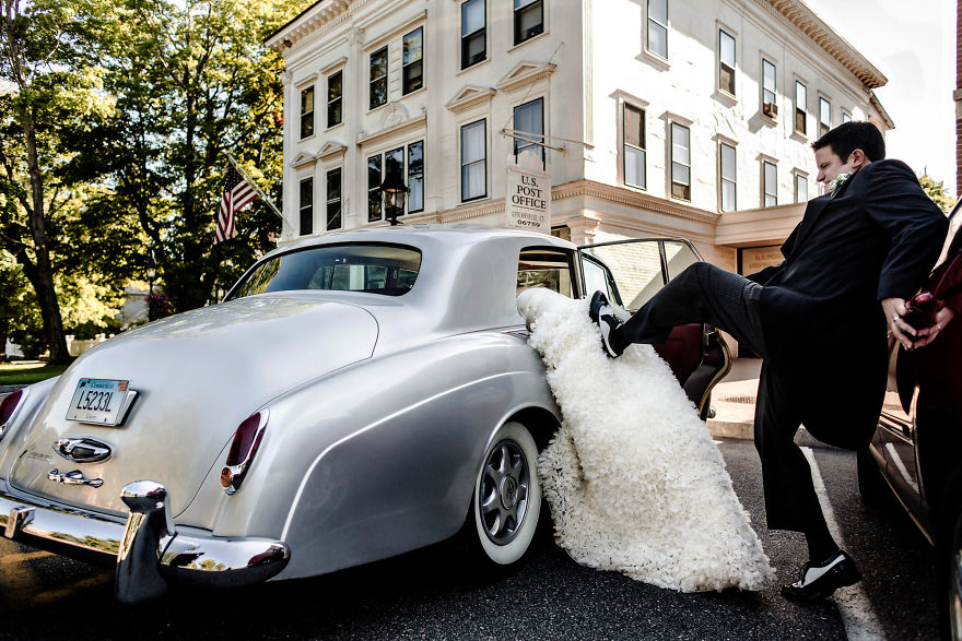  दुनिया की 10 सबसे मजेदार शादी की तस्वीरें
