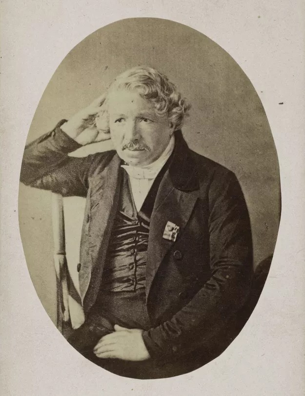  Louis Daguerre: a fotográfia atyja