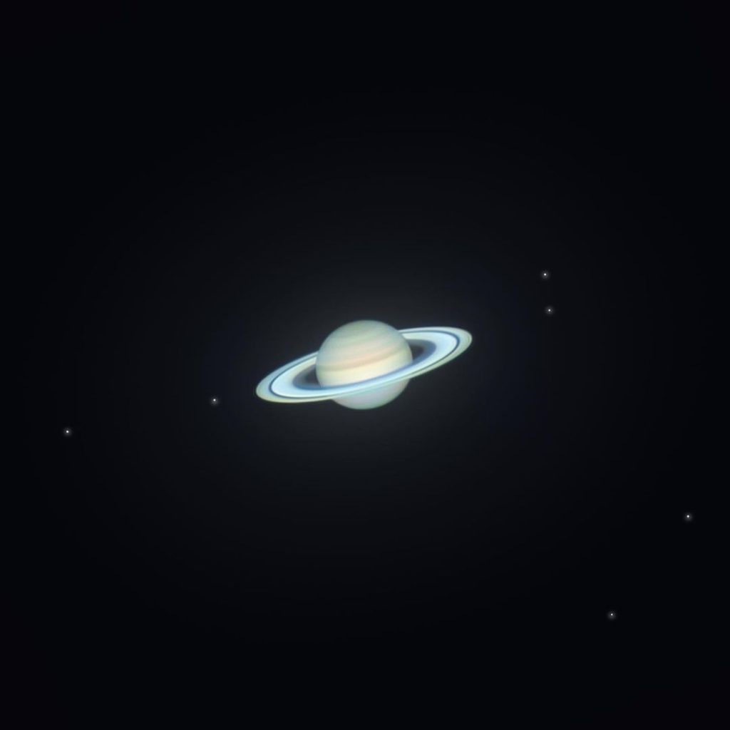  Amatørfotograf tar et fantastisk bilde av Saturn